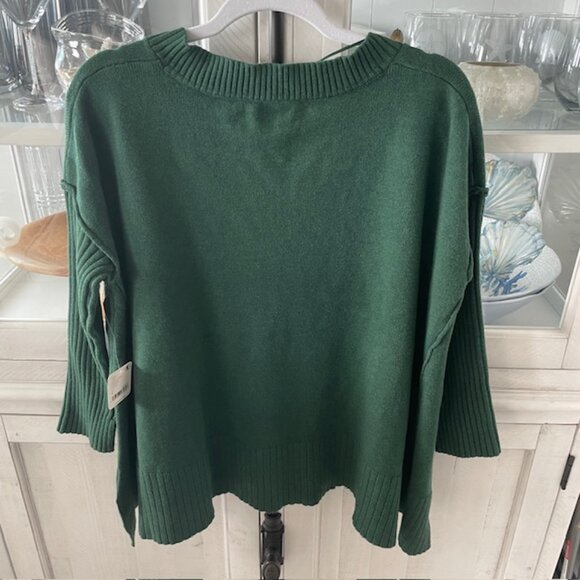 FREE PEOPLE ORION A-LINE TUNIC SWEATER SIZE SMALL BLACK FOREST GREEN NWT - Picture 2 of 13